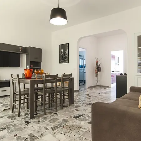 Casa Eolo * Sperlonga